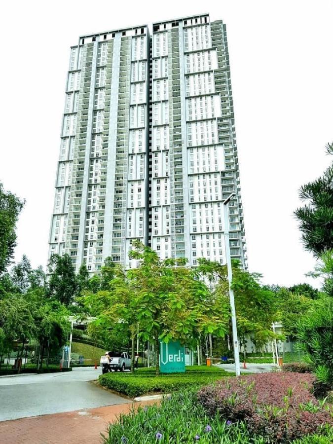 Cyberjaya & Putrajaya Verdi Nature 5 Plus 2 Pax Fully Air-Con Exterior foto